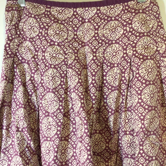 Talbots skirt women’s size 4 dark purple tan medallion print - Picture 3 of 5